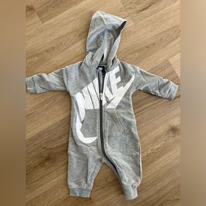 Nike infant clothes!